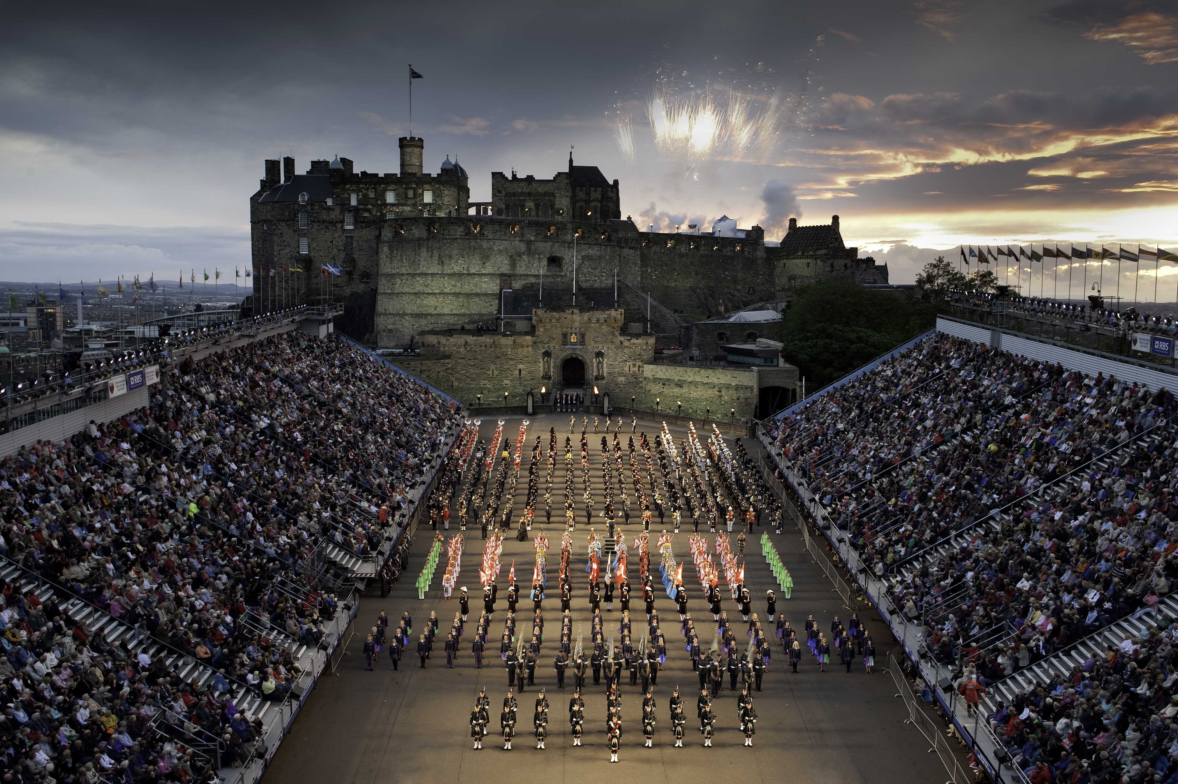 Королевский Эдинбургский парад военных оркестро